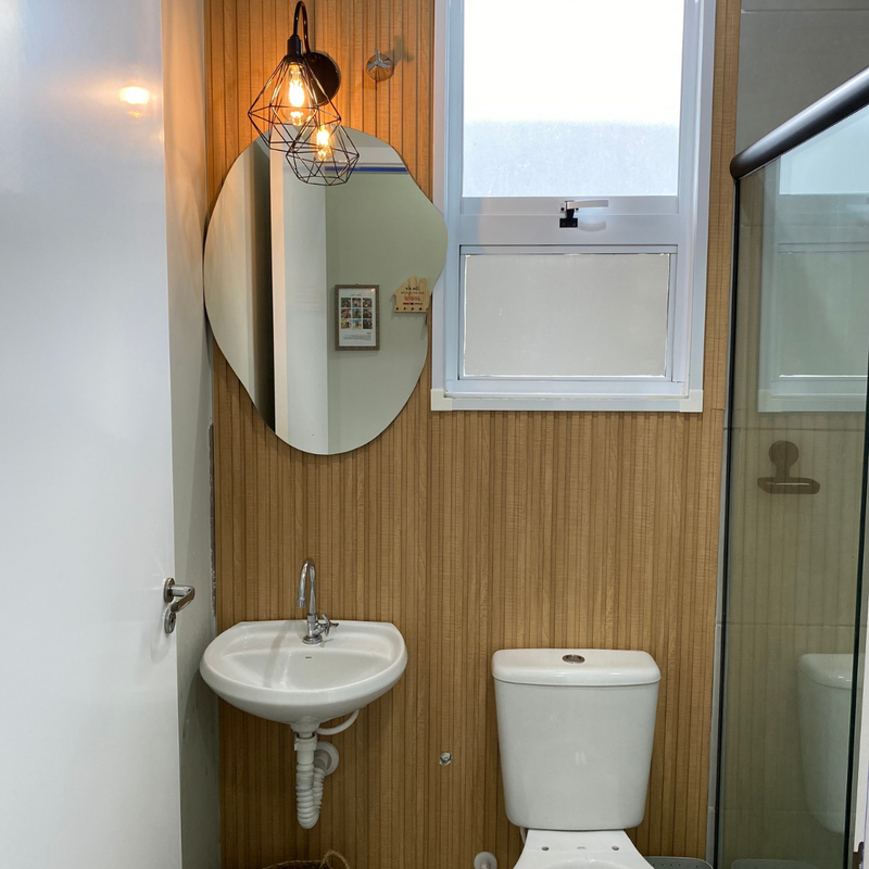 Painel Ripado Carvalho Natural- 2,70m LANÇAMENTO WPC – Sofisticado Interno