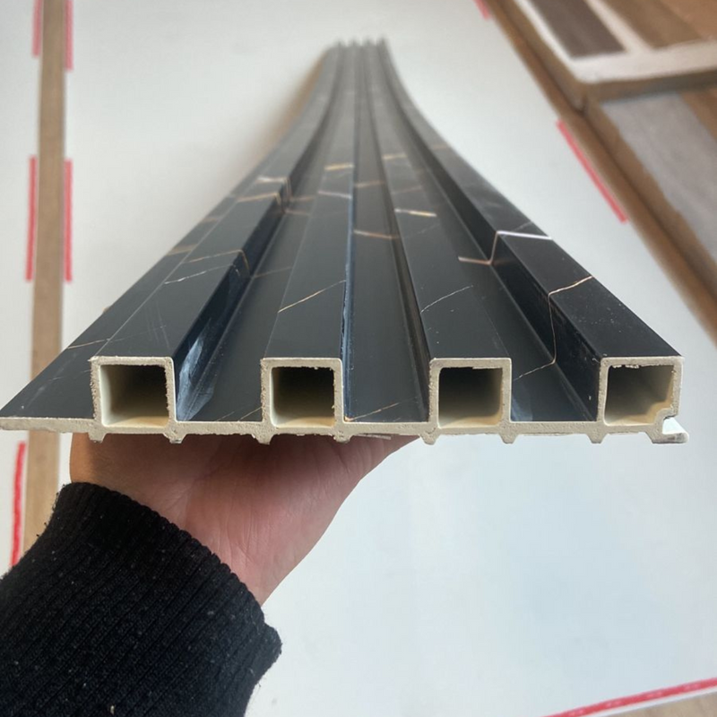 Painel Ripado Preto Gold - 2,80m Madeira Ecológica WPC – Sofisticado Interno