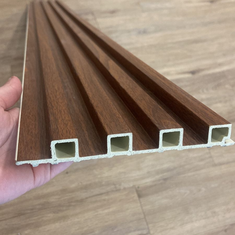 Painel Ripado Tabaco Natural - 2,80m Madeira Ecológica WPC – Sofisticado Interno