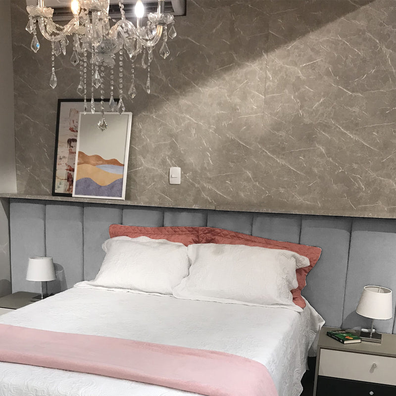 Cabeceira Modular Cinza Adesiva Estofada – Design Sofisticado e Instalação Sem Furos