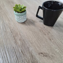 Piso Vinílico Autoadesivo Areia – Instalação Fácil e Design Sofisticado