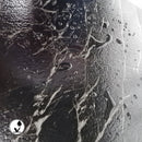 Piso Vinílico Autoadesivo Preto Rajado – Instalação Fácil Sofisticado